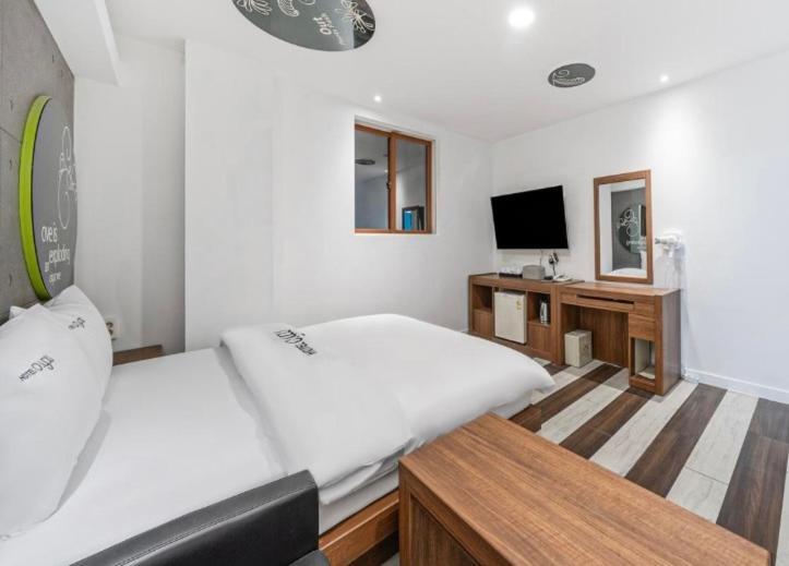 Ou Hotel 大邱 エクステリア 写真